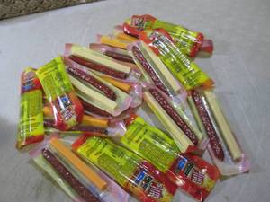 lot 204 image: (C-2) Assorted Slim Jim Meat and Ch...