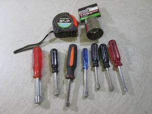 lot 267 image: (BS) Assorted Hand Tools...