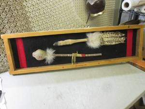 lot 281 image: (F-3) Native American Wall Decor 45...