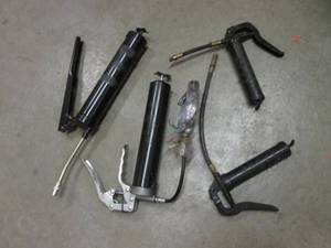 lot 283 image: (RMC) Lot of 4 Grease Guns...