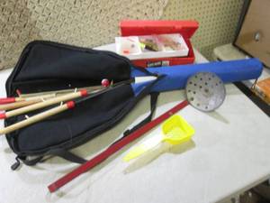 lot 290 image: (EW5) Ice Fishing Poles in Case Sma...