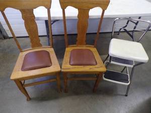 lot 46 image: Pair of Wood Chairs with Costco Stool