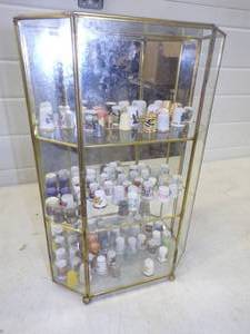 lot 104 image: Vintage Thimbles with Display Case