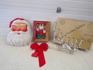 lot 121 image: Great Vintage Christmas Lot