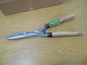 19 in. High Carbon Steel Blade Hedge Shears with Wood Handles