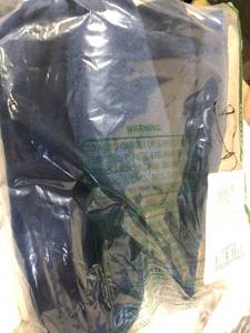 lot 50 image: Womens and Mens Deluxe Fleece Slippers, 69002-XL-NAVY-BLUE, NEW