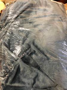 lot 59 image: Deluxe Fleece Womens Robe Blue Water M, 67008-M-BLUE-WATER, NEW
