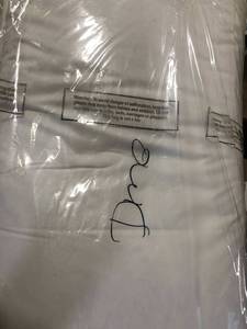 lot 62 image: Extra Firm Down King Pillow (1), PP36-K-WHITE, NEW