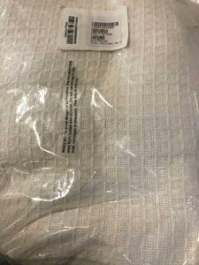 lot 69 image: Organic Natural Cotton Full Knitted Blanket, KO36-F-NATURAL, NEW