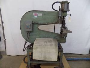 Whitney Model 027 Hydraulic Scale Gauging Punch Press With Pump, Punches, & Guides