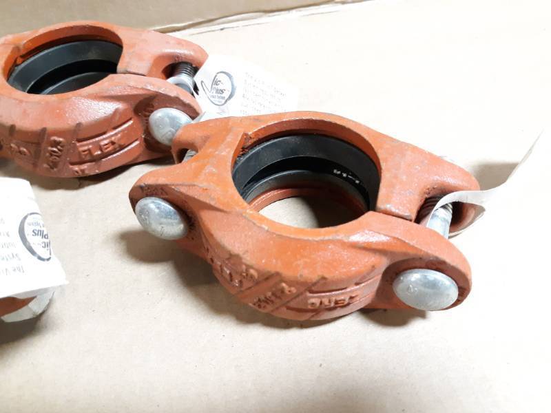 (8) NEW Victaulic 2 Zero-Flex Pipe Clamps