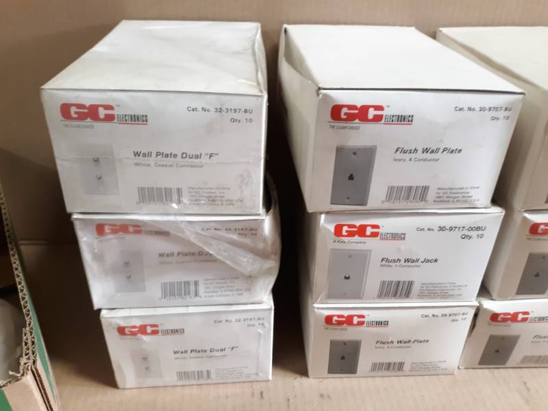 (11) Cases of 10 4-Conductor Wall Plates  (20) White Phone Jack Plates