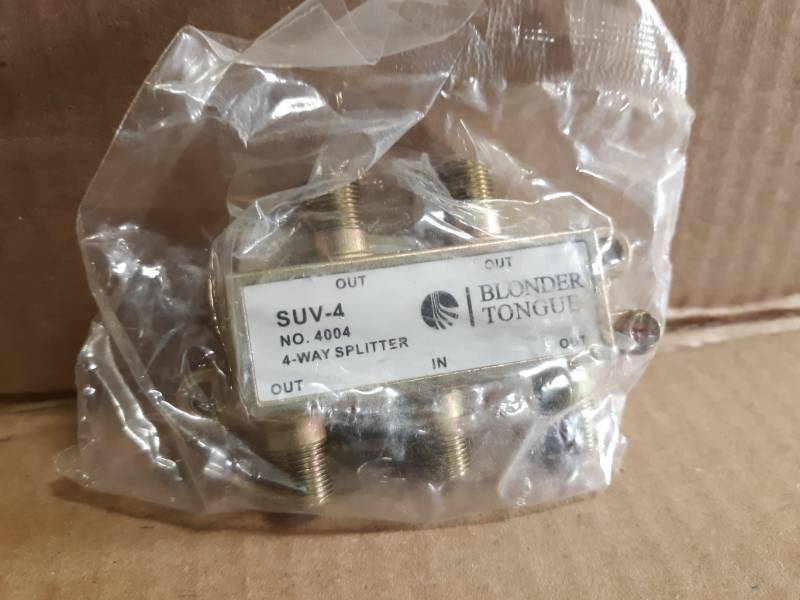 (32) Blonder Tongue and Antronix 4-Way Splitters