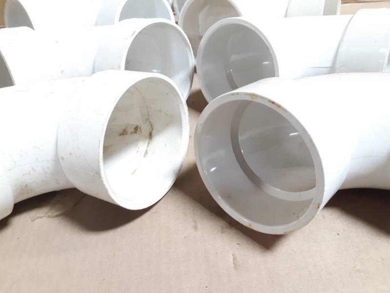 (9) 3 DWV Schedule 40 PVC 90° Elbows