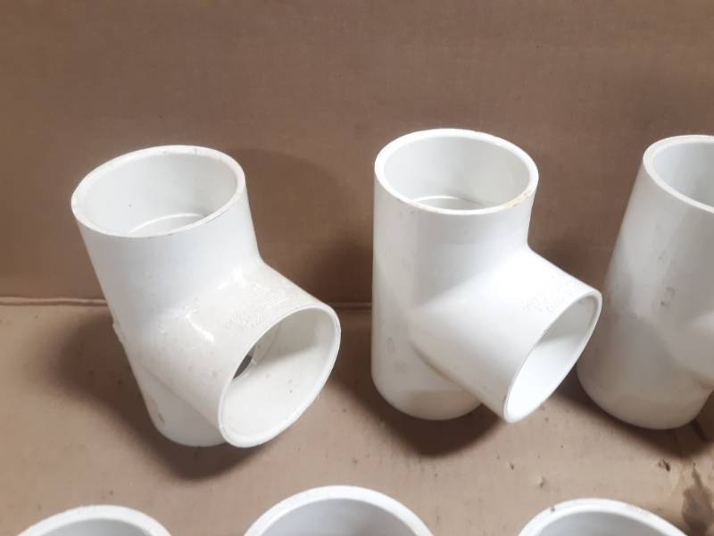 (17) Spears 2 Schedule 40 PVC Cross, Tees, Couplers and Elbows