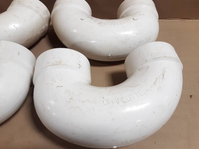 (4) Charlotte 4 Schedule 40 DWV PVC Return Bend Fittings