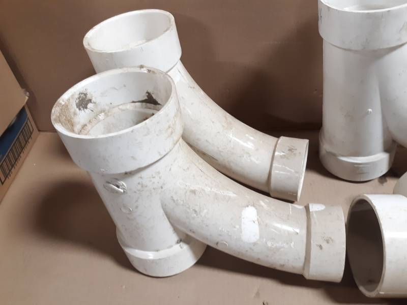 (4) 4 Schedule 40 DWV PVC Tess and Cross