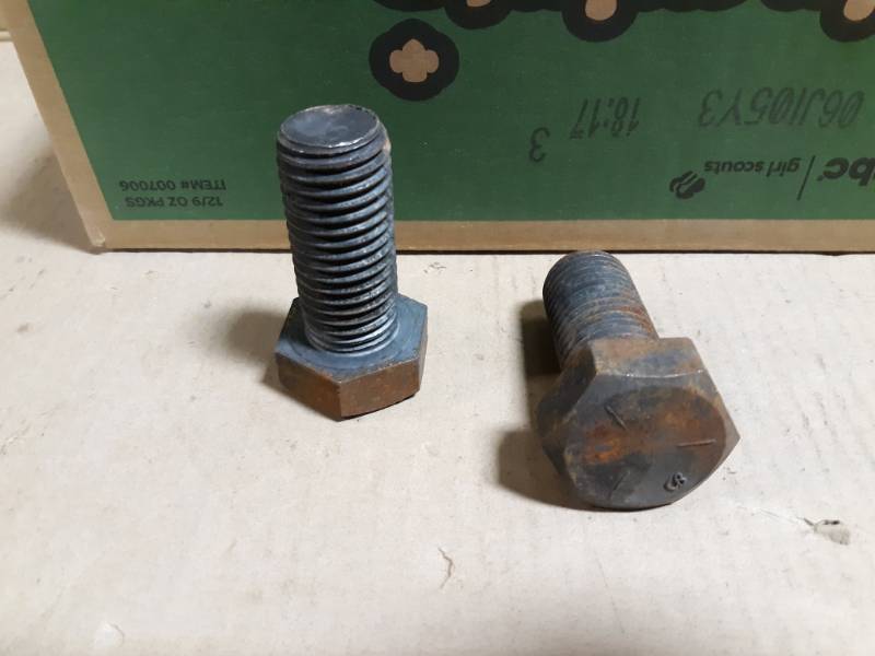(32) 1-18 x 2-12 Grade 5 Bolts