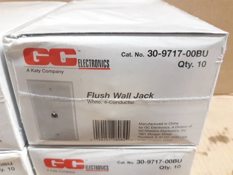 (4) Cases of 10 White 4-Conductor Wall Plates