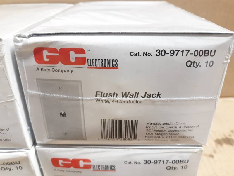(4) Cases of 10 White 4-Conductor Wall Plates