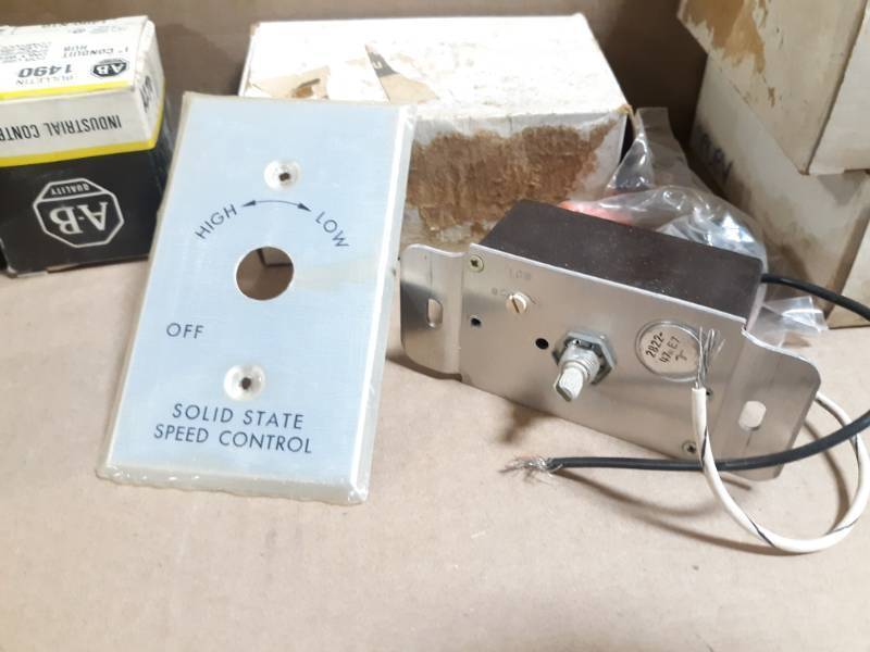 (3) Solid State Motor Speed Controls  (6) NEW Allen Bradley Conduit Hubs
