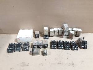 Lot of Allen Bradley & Omron Relays and Sockets