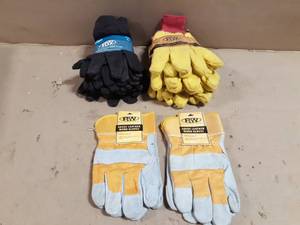 (12) Pairs of NEW Work Gloves