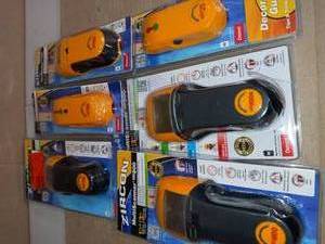 lot 45 image: Stud finder- mixed set