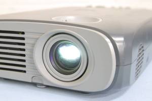 lot 34 image: Boxlight SP-48z SVGA Portable LCD Projector 1400 Lumens & 800x600 Resolution - Includes Power & Video Cables