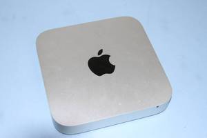lot 35 image: Apple Mac Mini