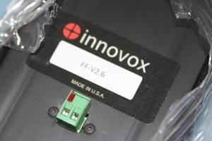 lot 40 image: PAIR of Innovox Flex Focus Series Pro Audio Line Array Soundbar-Type Speakers - Model FF-V2.6