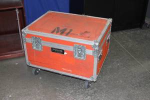 lot 108 image: Maxline Heavy Duty Foam Lined Rolling Hard Sided Equipment Transport ATA Case w Wheels  Casters