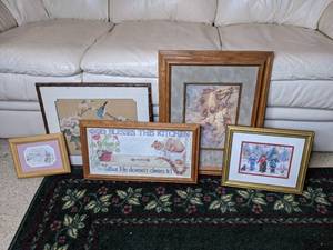 lot 506 image: Five Framed Vintage Art Prints