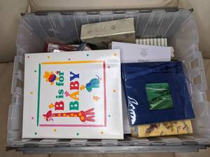 lot 527 image: Variety of New Photo Albums