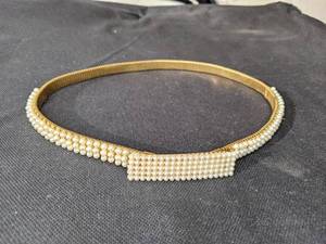 lot 121 image: Vintage 50s Faux Pearl Belt