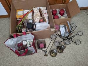 lot 582 image: Large Lot of Candles and Candle Holders