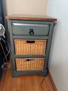 lot 236 image: Wood Nightstand w Wicker Basket Inserts