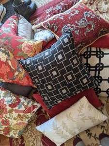 lot 241 image: Assorted Red, Black, White Throw Pillows