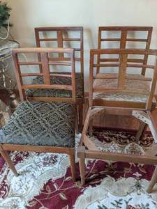 lot 242 image: Set of Four Midcentury Wood Chairs