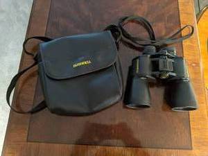 lot 265 image: Bushnell 10x50 Wide Angle Binoculars w Case