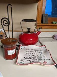 lot 269 image: Cinnamon Chai Candle & Assorted Kitchen Items