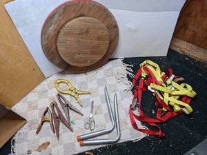 lot 405 image: Tie Down Straps, Clamps, Scissors and more