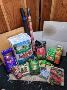 lot 408 image: Fertilizer, Potting Soil, Grass Seed, Landscape Fabric, etc.