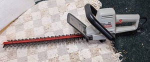 lot 409 image: Sears Craftsman 20 Hedge Trimmer