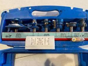 lot 368 image: Oge Router Bit Set