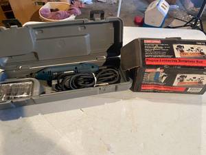 lot 370 image: Craftsman Router Lettering Template Set & Ryobi Detail Carver