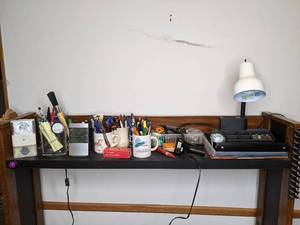 lot 620 image: Vintage Office Supplies, Lamps, Et Cetera