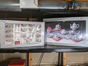 lot 641 image: Pair of Mint In Box Childrens Tea Sets