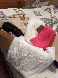 lot 279 image: Large Box of Womens Summer Clothes - XL
