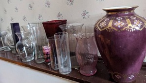 lot 280 image: Vases in All Sizes & Styles